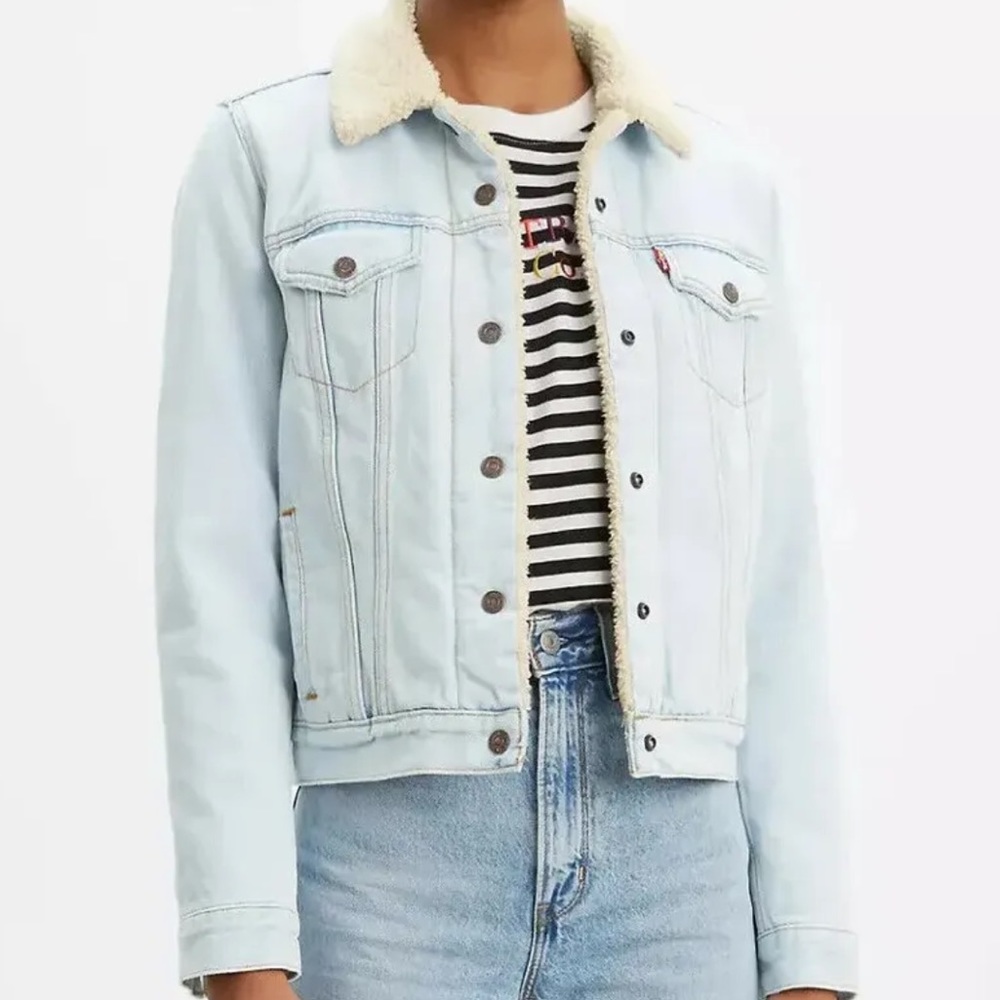 Levi's Original Sherpa Trucker Jacket in light wash